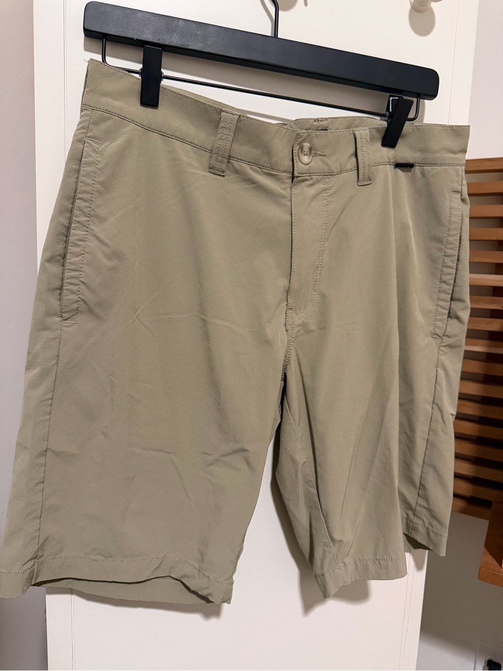 Travis Mathew Men's Flat Front Shorts - Khaki